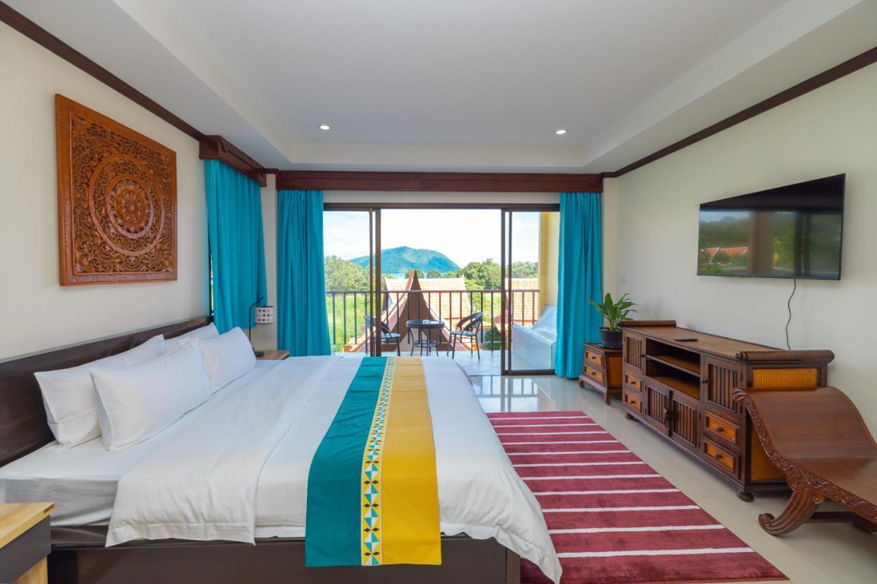 Phuket Kana International Hotel普吉岛卡娜国际酒店 Rawai Eksteriør billede