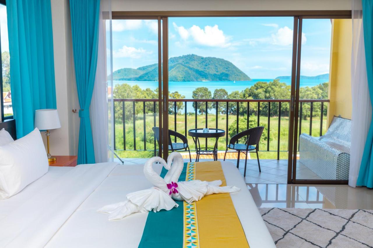 Phuket Kana International Hotel普吉岛卡娜国际酒店 Rawai Eksteriør billede