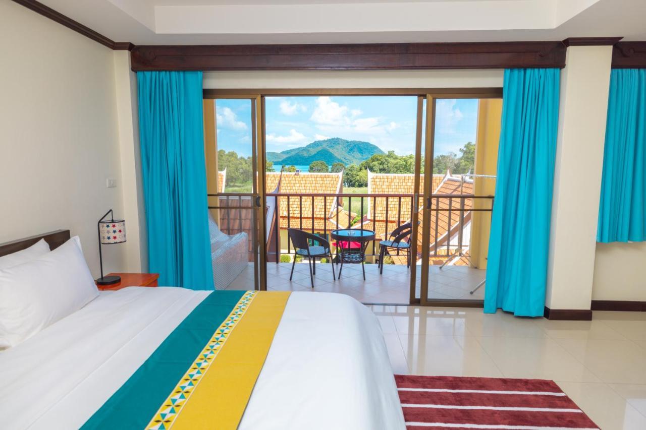 Phuket Kana International Hotel普吉岛卡娜国际酒店 Rawai Eksteriør billede