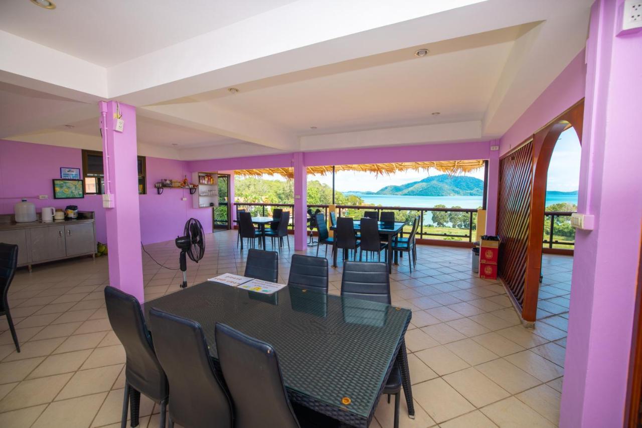 Phuket Kana International Hotel普吉岛卡娜国际酒店 Rawai Eksteriør billede