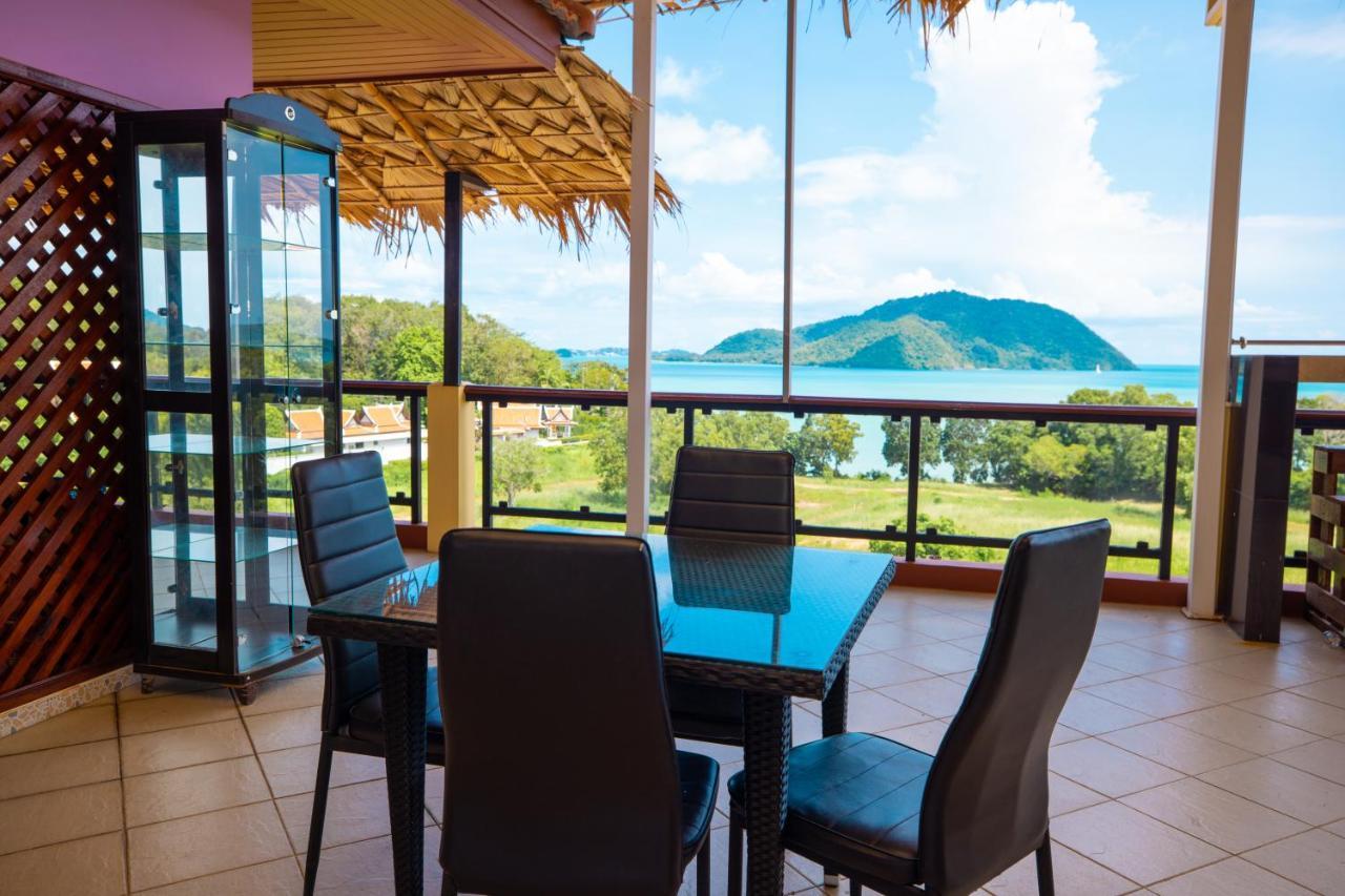 Phuket Kana International Hotel普吉岛卡娜国际酒店 Rawai Eksteriør billede