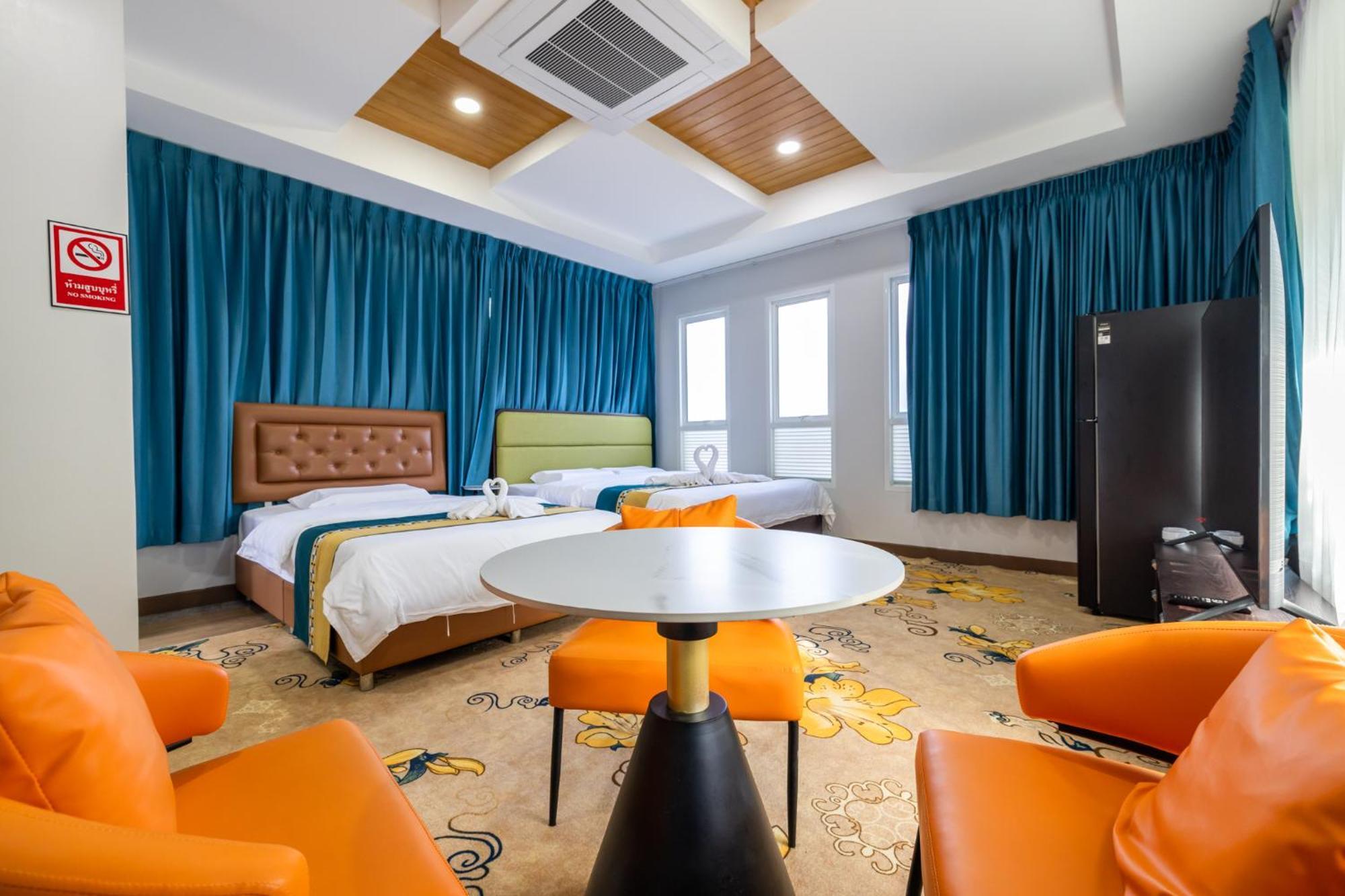 Phuket Kana International Hotel普吉岛卡娜国际酒店 Rawai Eksteriør billede