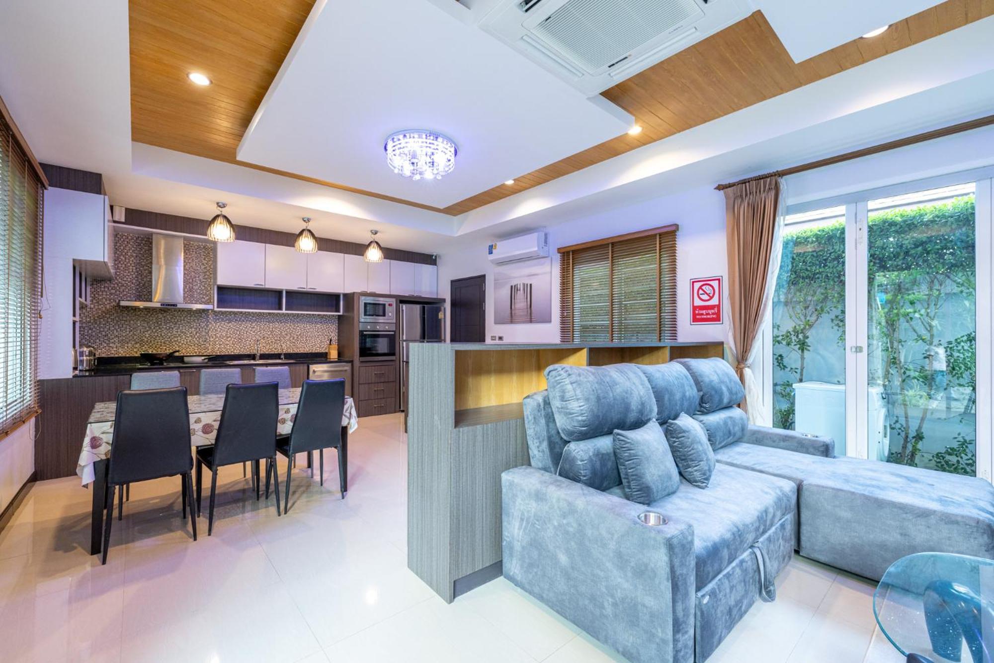 Phuket Kana International Hotel普吉岛卡娜国际酒店 Rawai Eksteriør billede