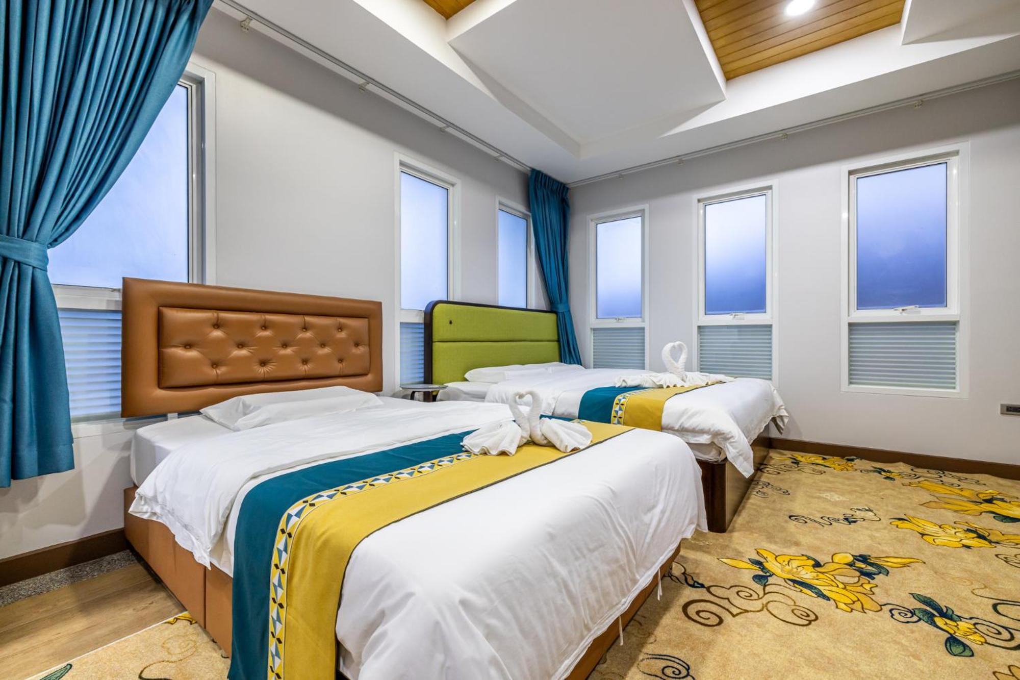 Phuket Kana International Hotel普吉岛卡娜国际酒店 Rawai Eksteriør billede